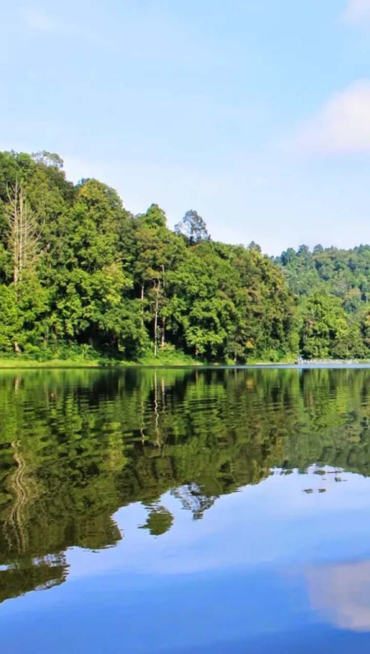 DANAU SITU GUNUNG